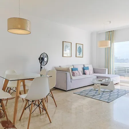 Penthouse Luny Apartman Estepona